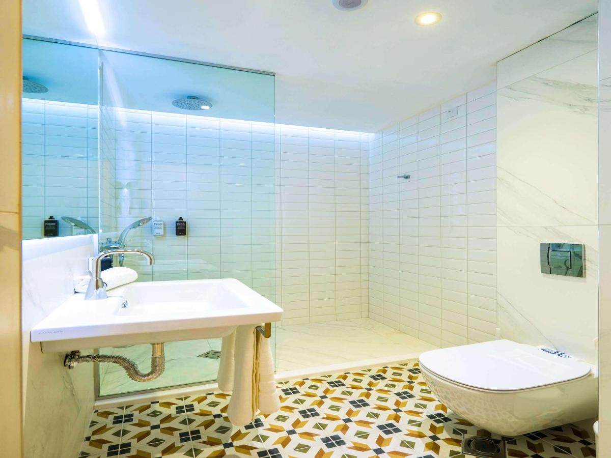 Ibis Styles Golden Sands Roomer Hotel מראה חיצוני תמונה